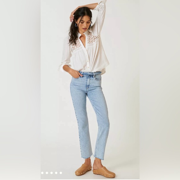 PAIGE Denim - Paige Women’s‎ Jeans Cindy Crop 24 Raw Hem Light Wash